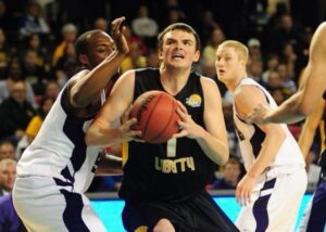 WLU vs Winona