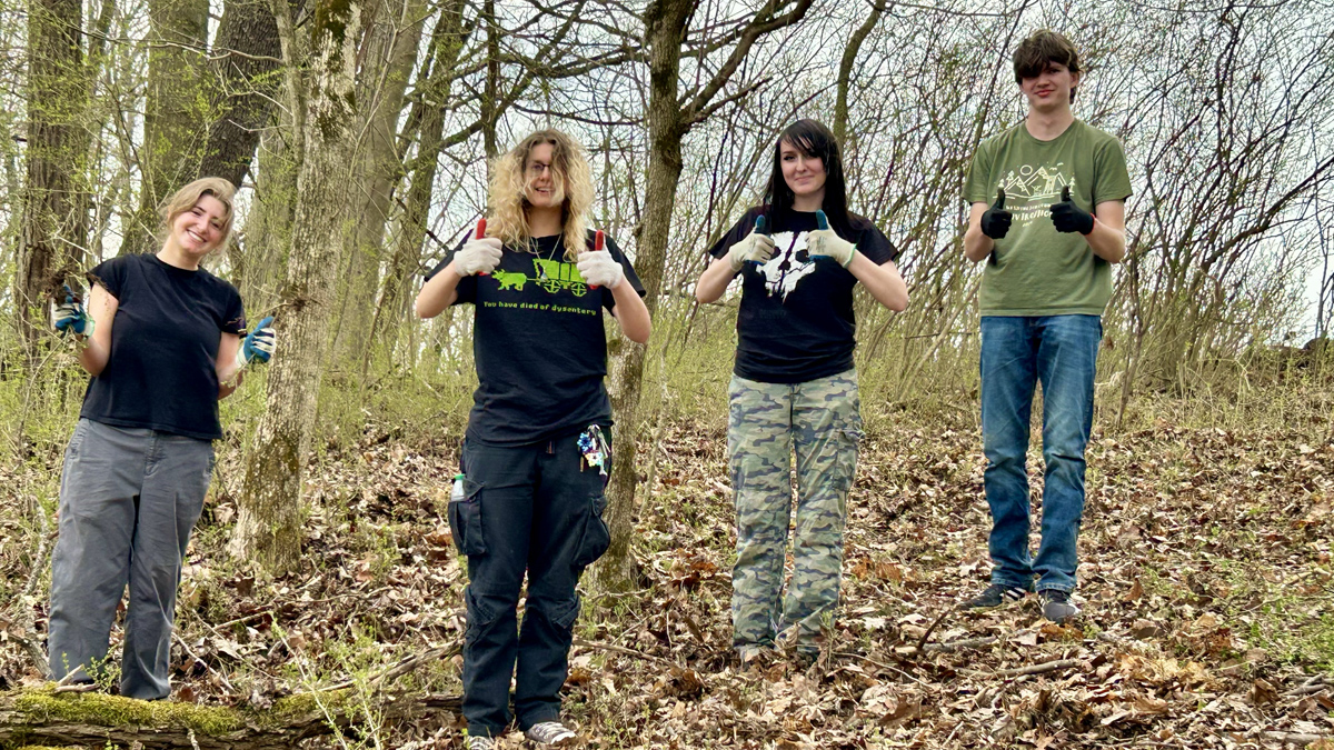 WLU students Oglebay forests