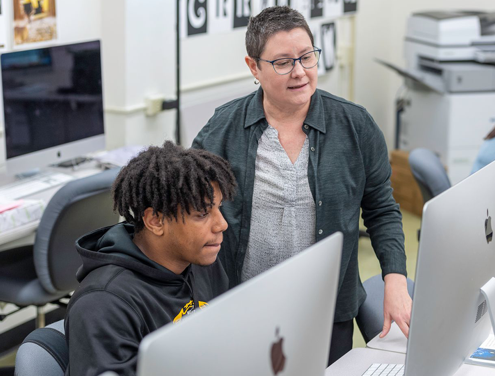 WLU Scholarships 1000x760