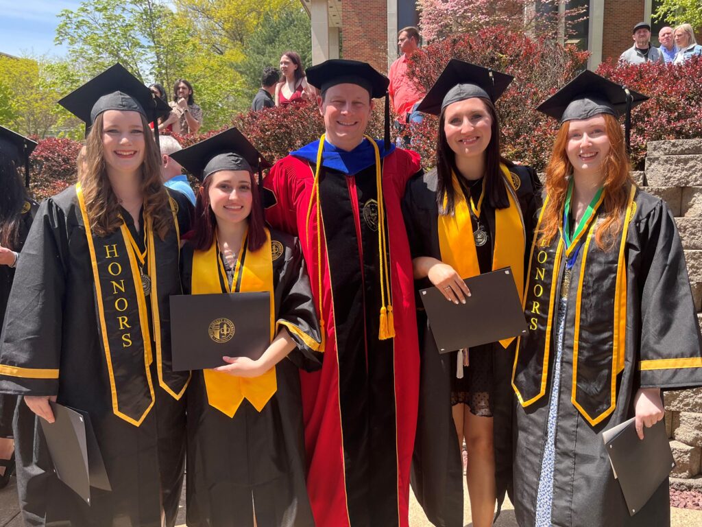 Grads 2023 Cropped