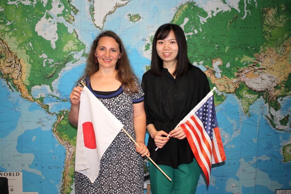 Mia Szabo and Japanese student