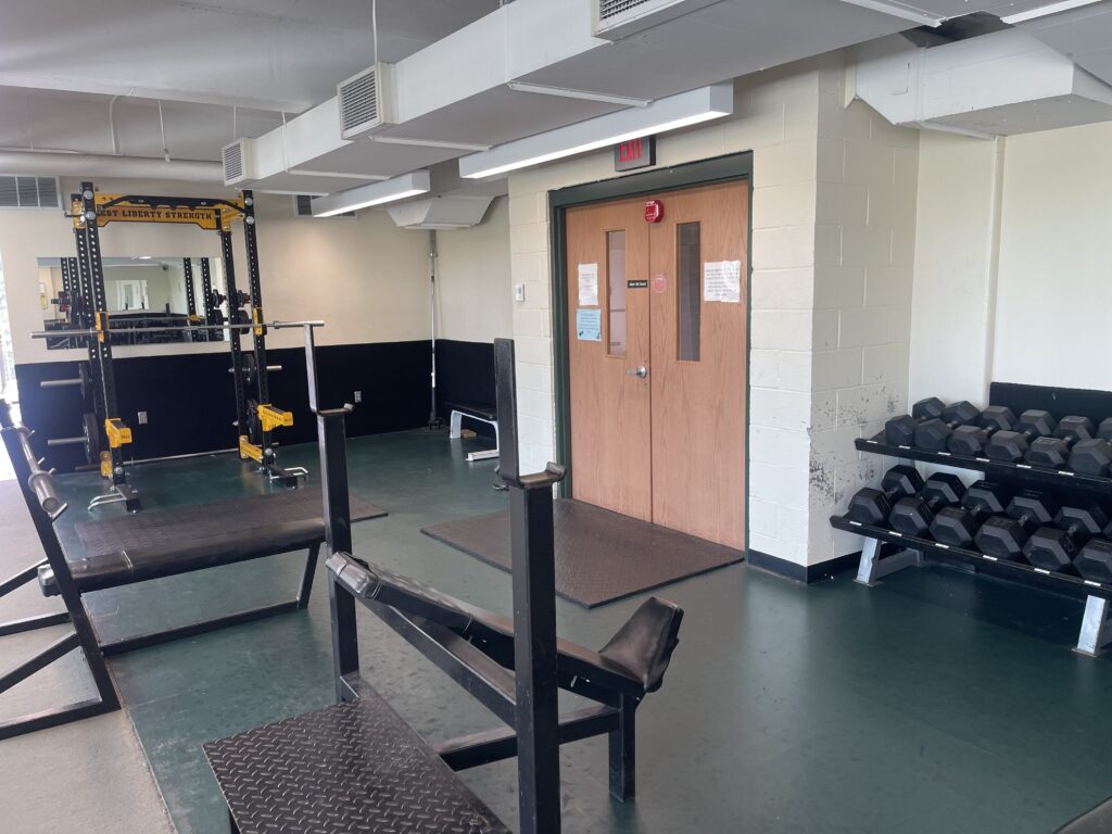 bench rack exit area